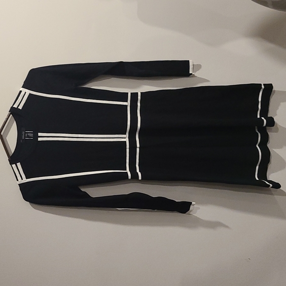 RW&CO. Dresses & Skirts - NWT RW & CO black & white knit fit and flare dress